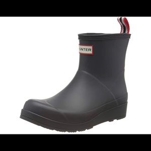 Like new Hunter Women’s Original Play Short Boots